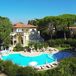 Mazzanta Relais & Aparthotel